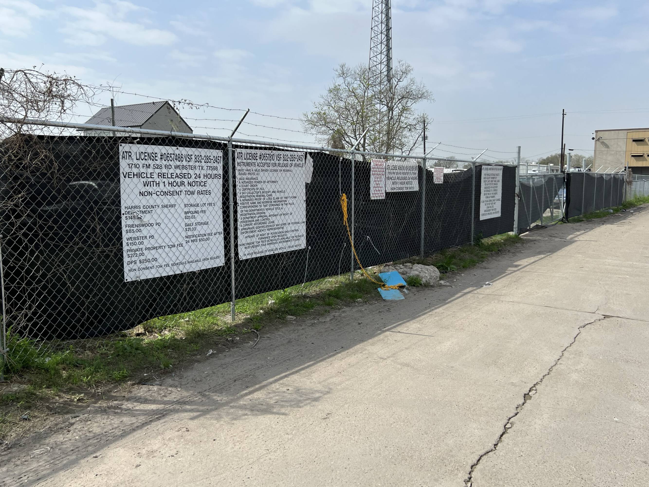 SECURED AUTO STORAGE/WRECKER/LAY DOWN LOTS